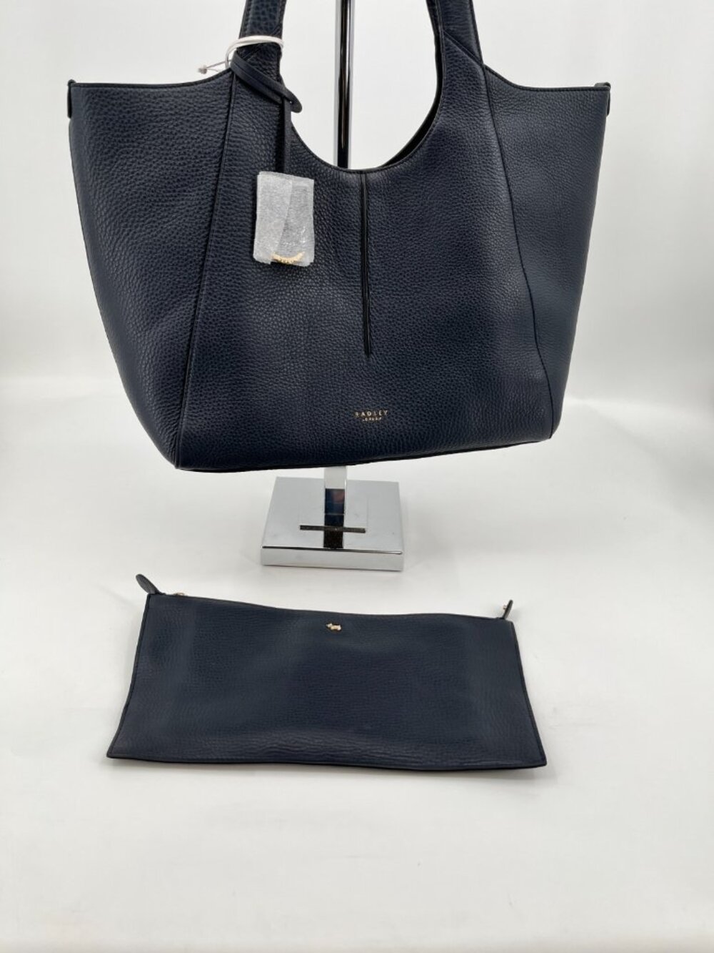 Radley London Hillgate Place- Large Open Top Shoulder Handbag Leather NWT - Picture 10 of 16
